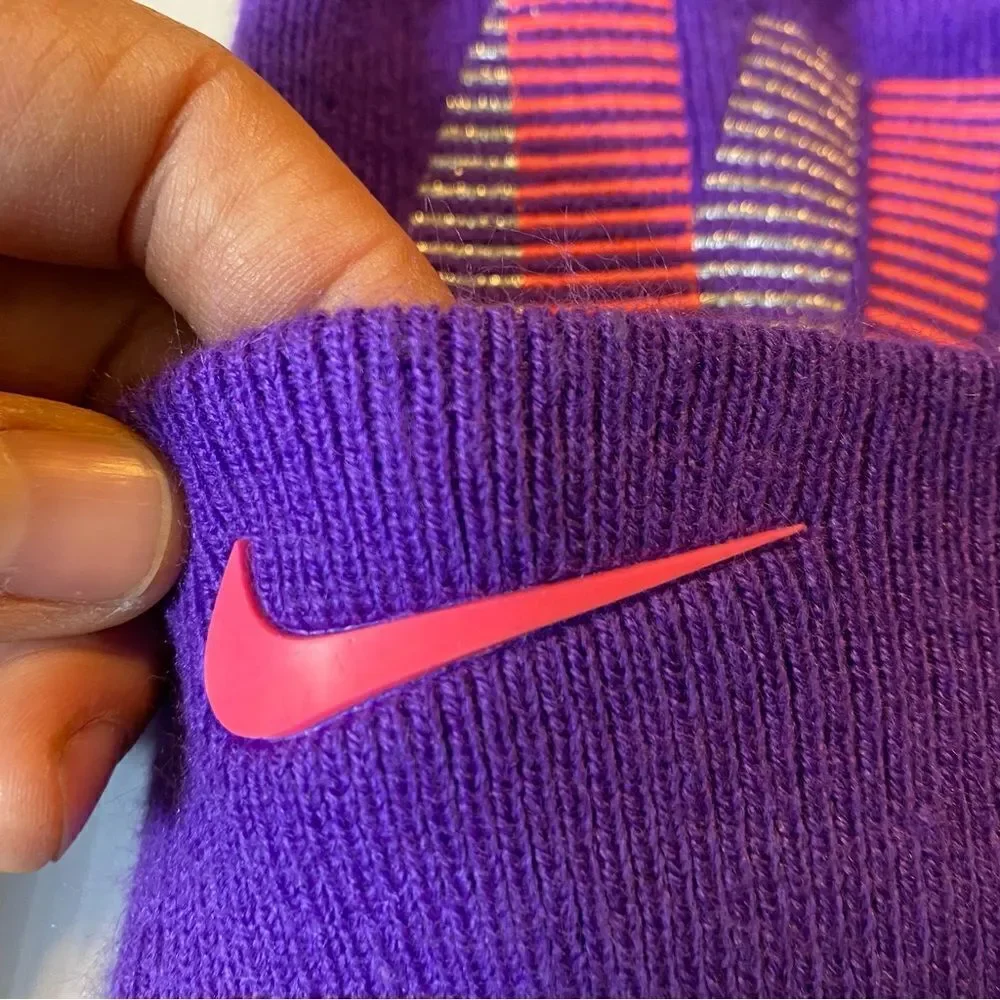 Nike youth girls kids purple pink Cuff beanie Hat 5-10 yrs old